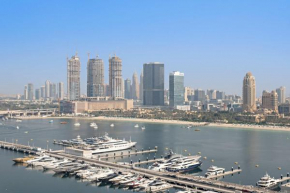 Silkhaus Waterfront 1BR in Marina Vista Tower